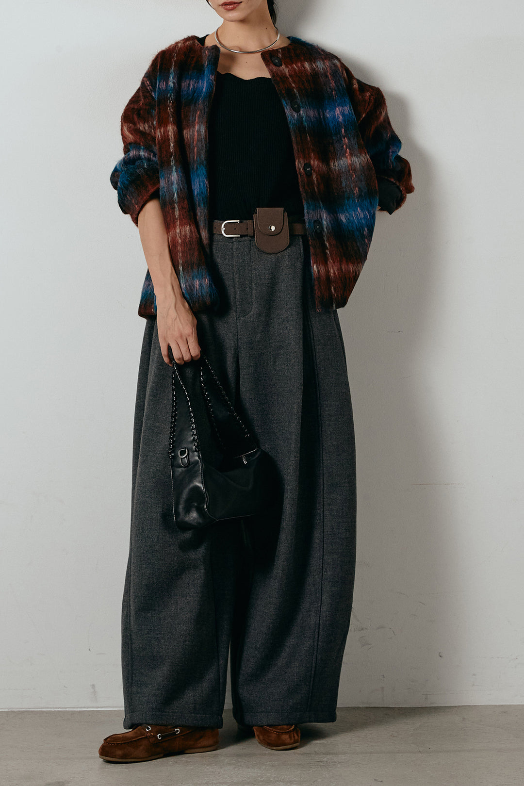 [SET]ノーカラーシャギーチェックアウター+ポーチベルト付きカーブパンツ(2set)