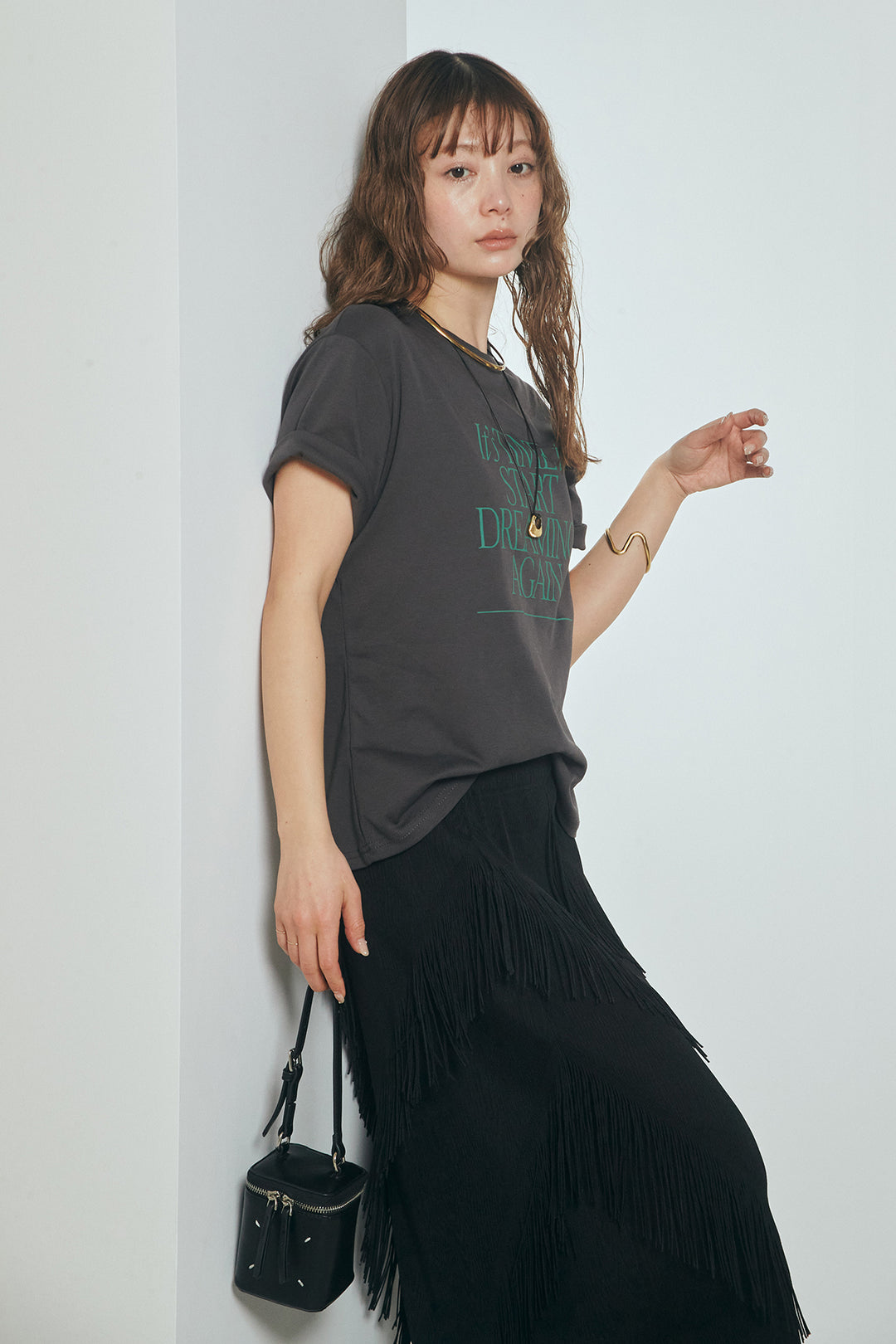 [SET]半袖TIMEロゴカットソー+斜めフリンジデザインスカート(2set)