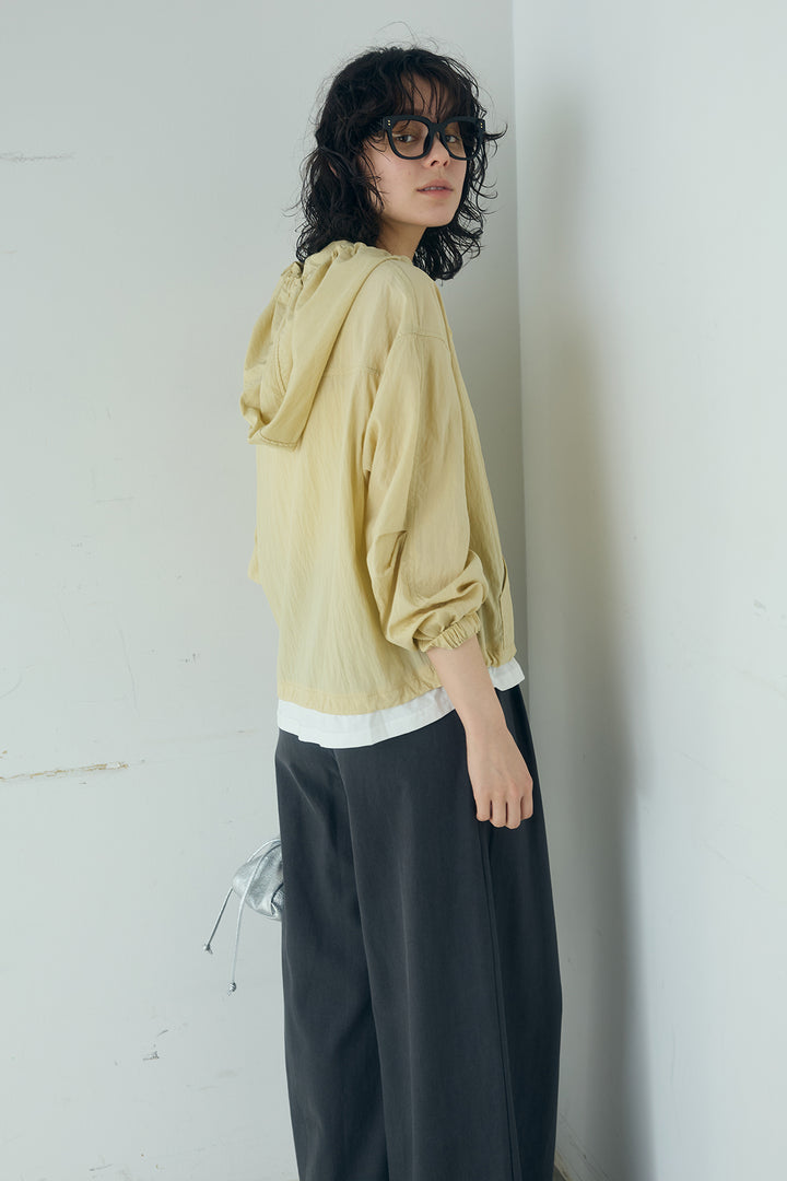 [SET]レイヤードデザインフーディートップス+サイド調整ベルトタックパンツ(2set)