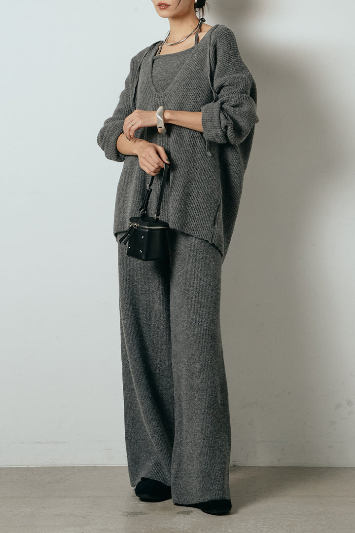 [SET]ホルターネックケーブルニットSETUP