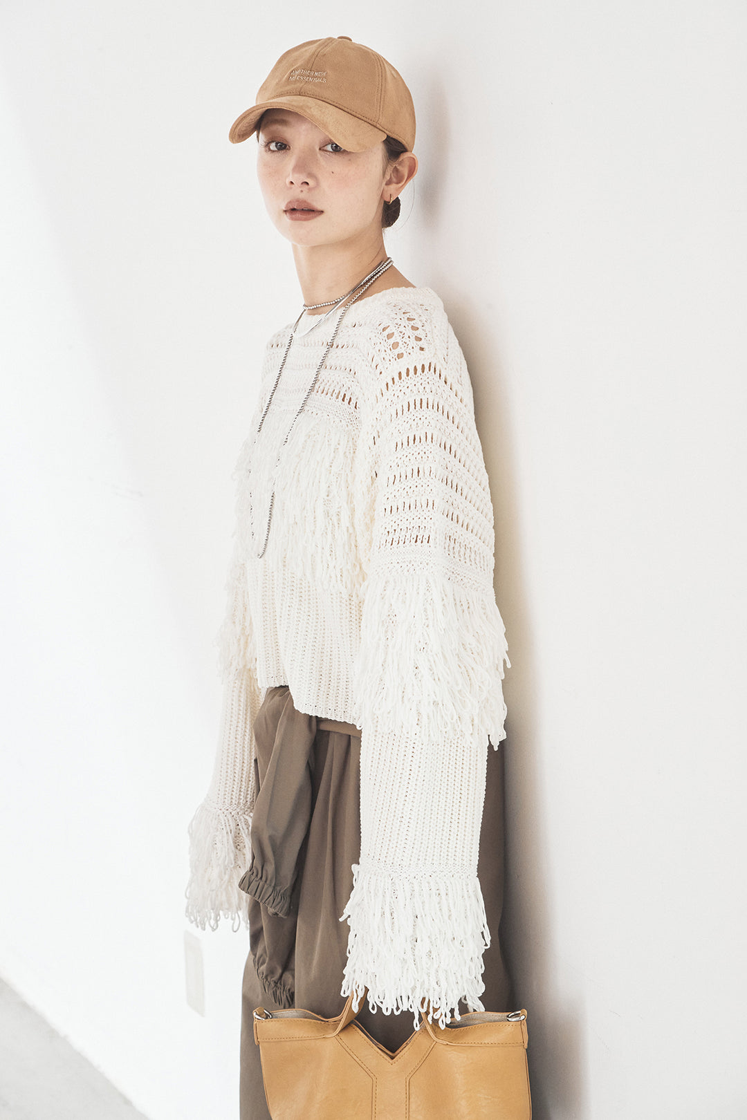 [SET]メッシュフリンジ切り替えプルオーバー+合繊ツイルスタンドウエスト巻きジョガーパンツ(2set)