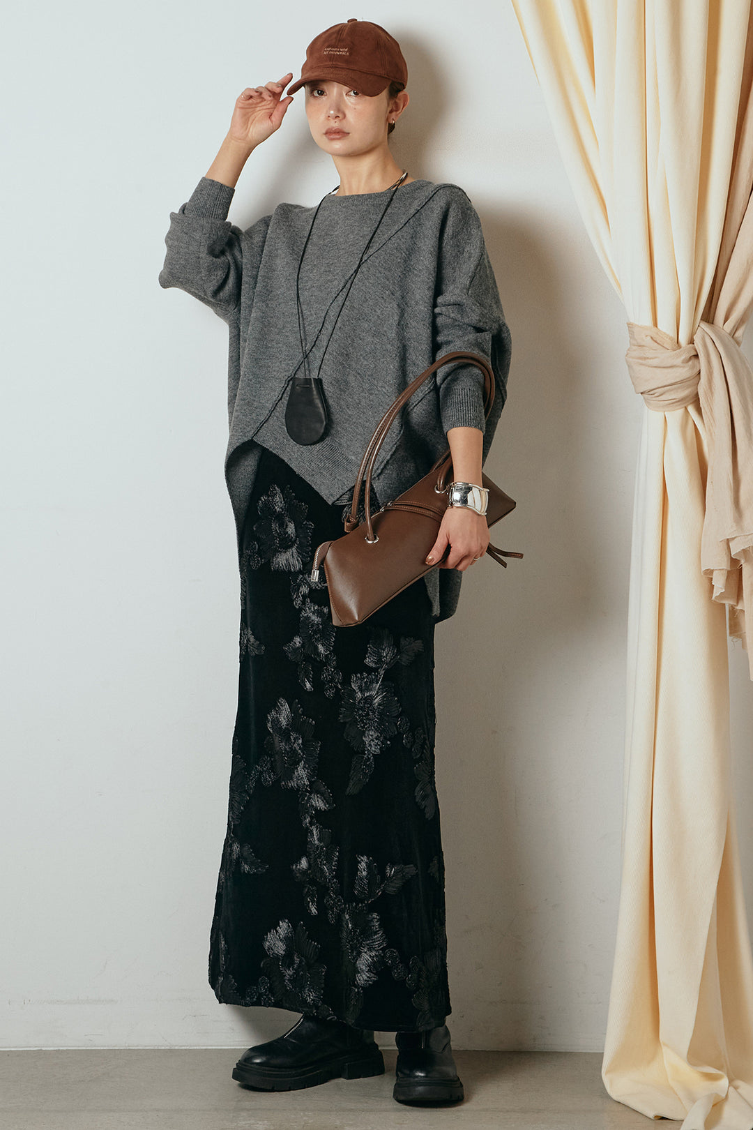 【着回しセット】[SET]アシンメトリーデザインニットトップス+センターラインニットパンツ+フラワー刺繍ワイドスカート(3set)