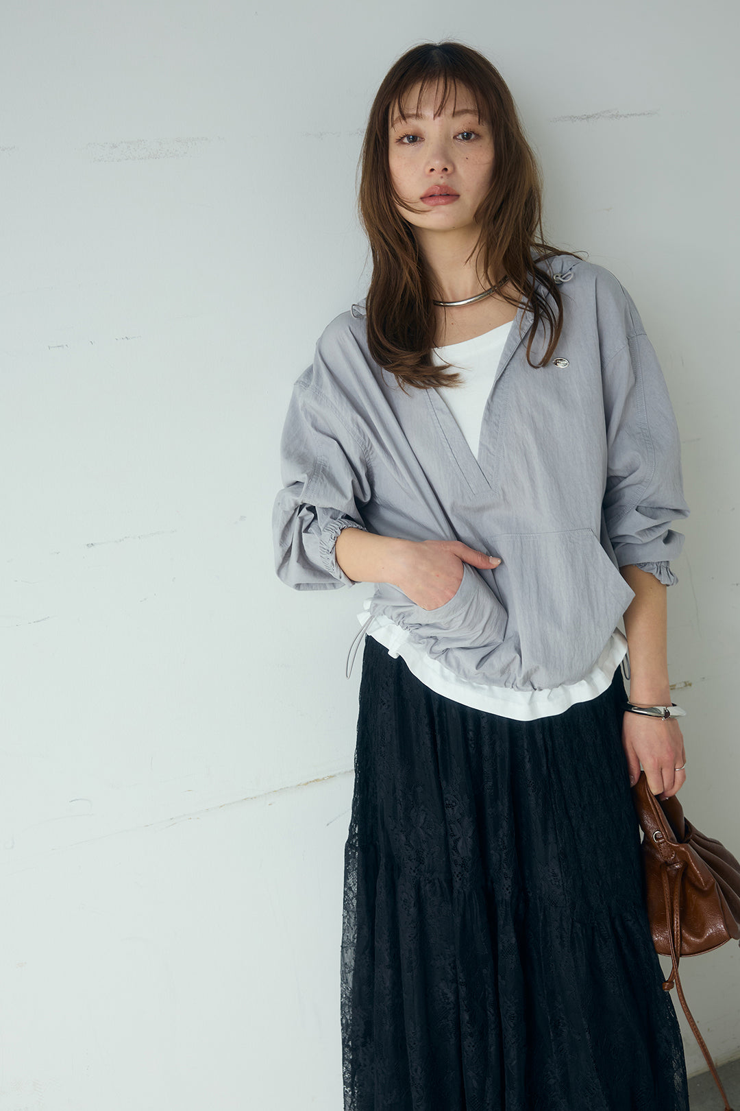 [SET]レイヤードデザインフーディートップス+ひげレース切替ロング丈スカート(2set)