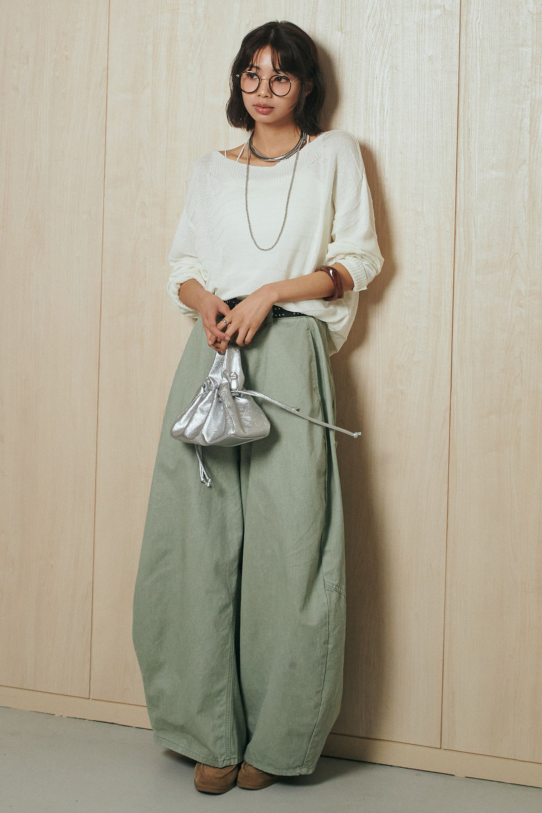 [SET]麻混リラックスニットトップス+ベルト付きカラーデニムパンツ(2set)