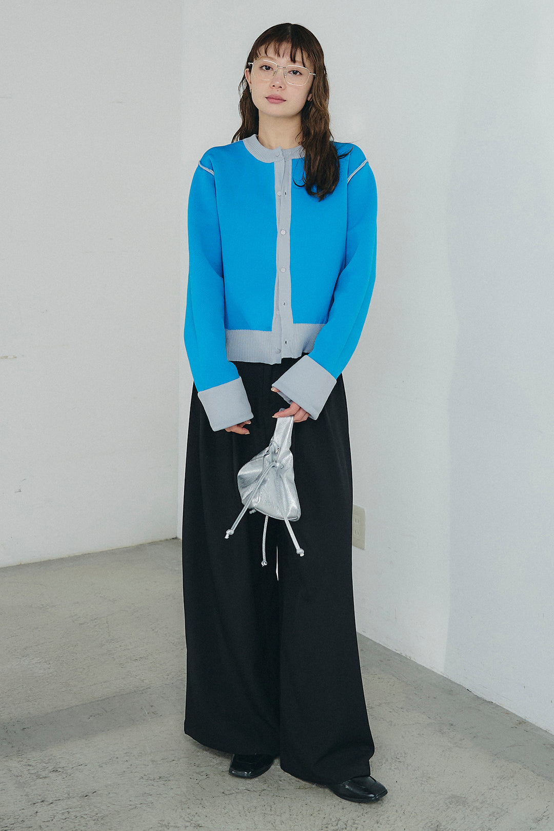 [SET]リバーシブル配色ニットカーディガン+ベルト付きツータックワイドパンツ(2set)