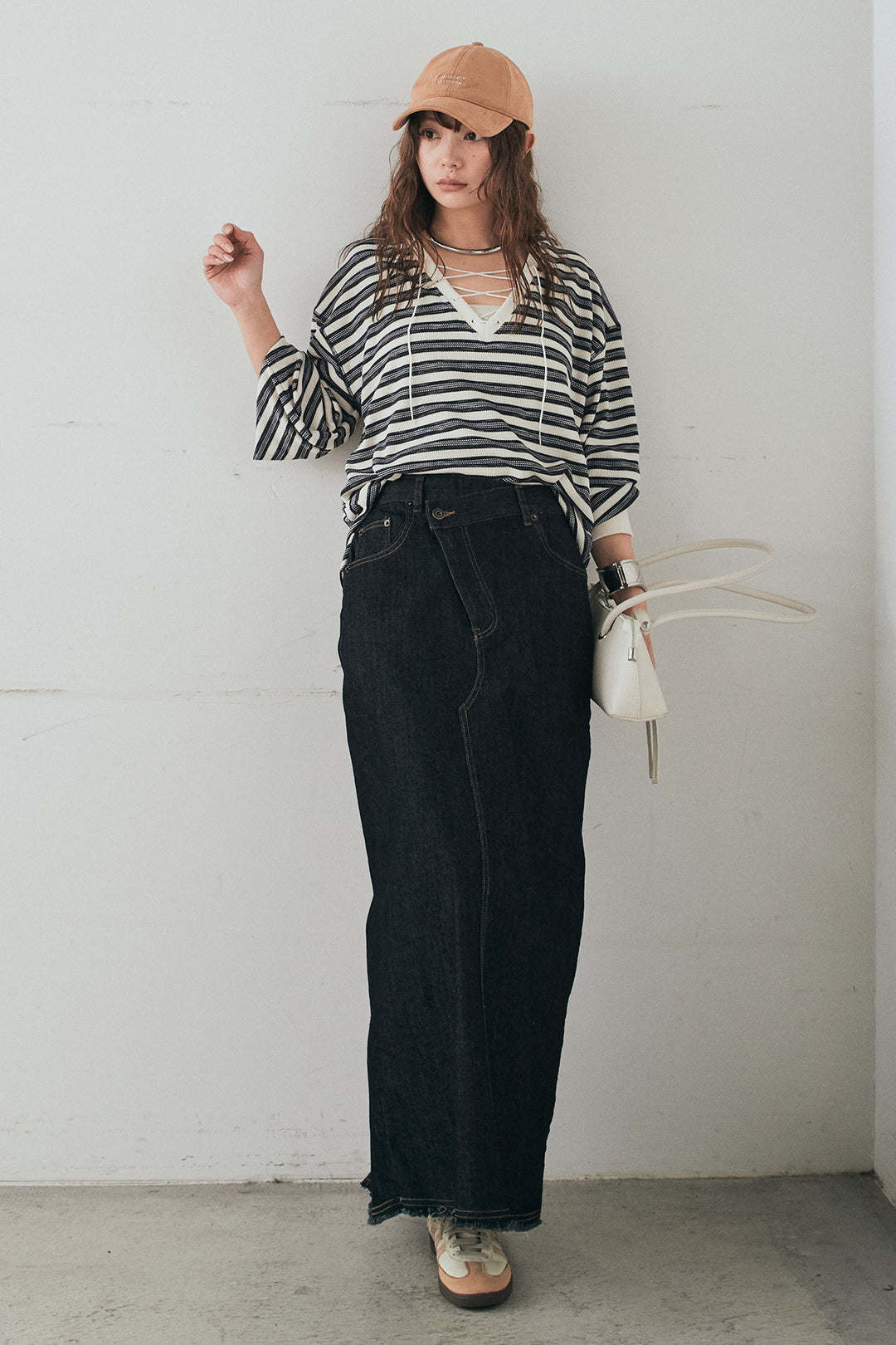 [SET]レースアップワッフルボーダートップス+ウエストクロスデニムタイトスカート(2set)