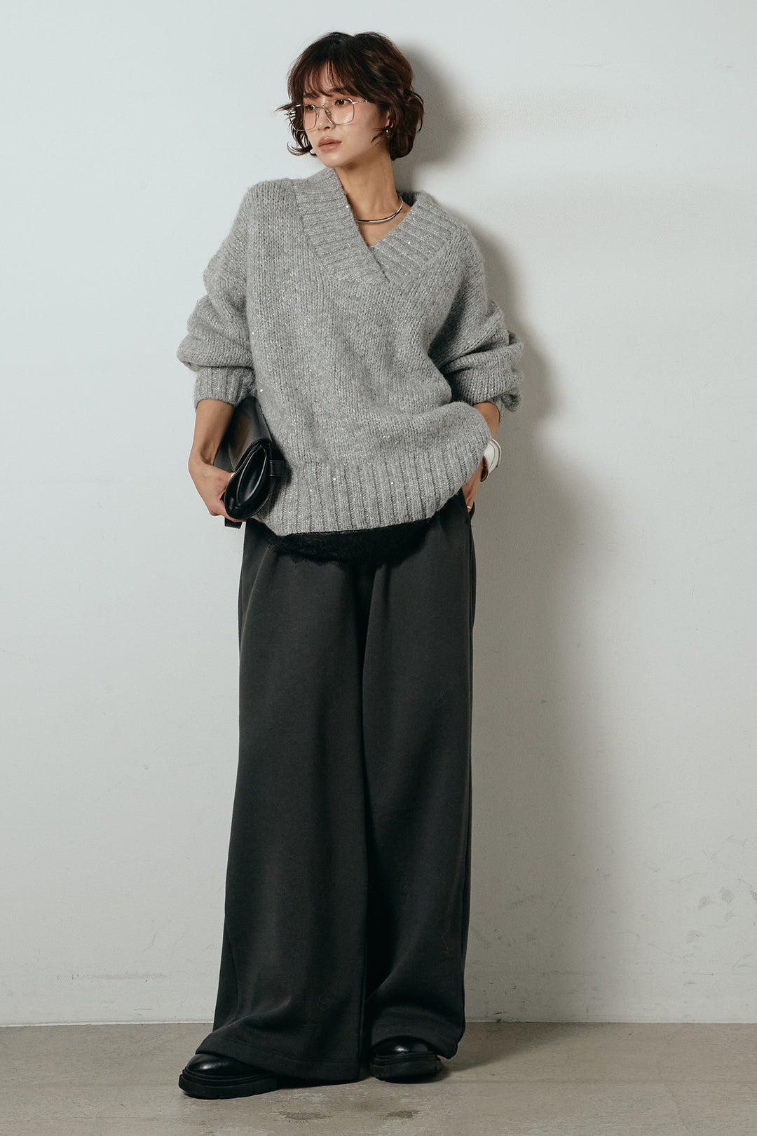 [SET]Vネックラメニットトップス+裏起毛スウェットワイドパンツ(2set)