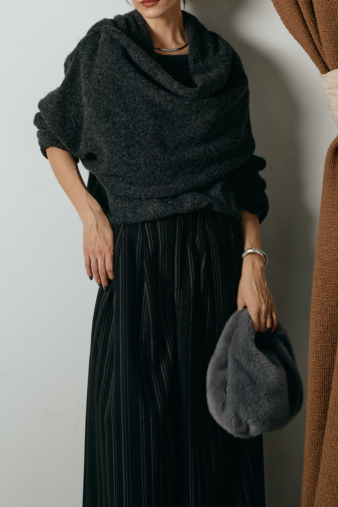 [SET]ネック巻きデザインニットトップス+タック入りマルチストライプ柄ワイドパンツ(2set)