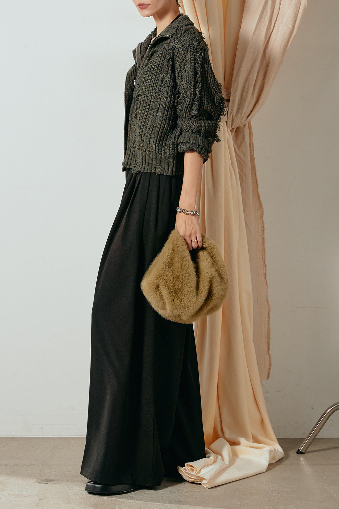 [SET]ハイネックフリンジジップニットトップス+ウエストステッチデザインワイドスラックス(2set)