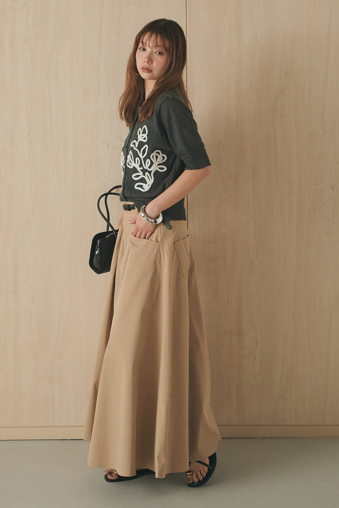 [SET]フロントテープデザイン半袖カーディガン+ミリタリーツイルタックフレアスカート(2set)