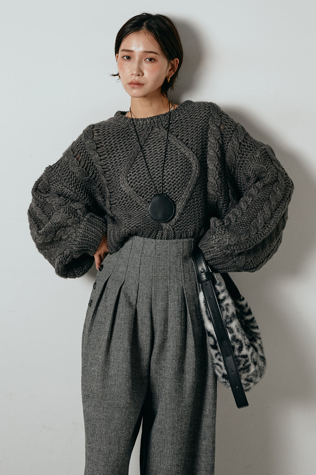 [SET]ロービングケーブルショート丈プルオーバー+サイドボタンツイードタックパンツ(2set)