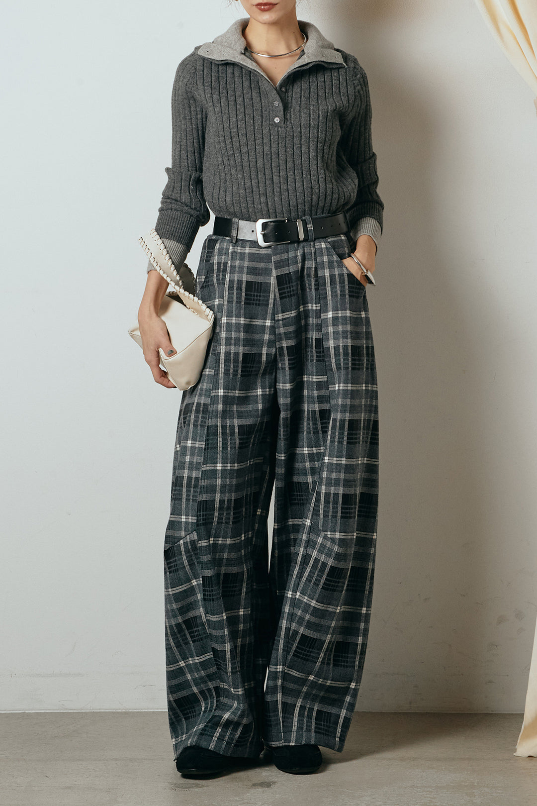 [SET]レイヤード風リブニットトップス+ベルト付きタータンチェックカーブワイドパンツ(2set)