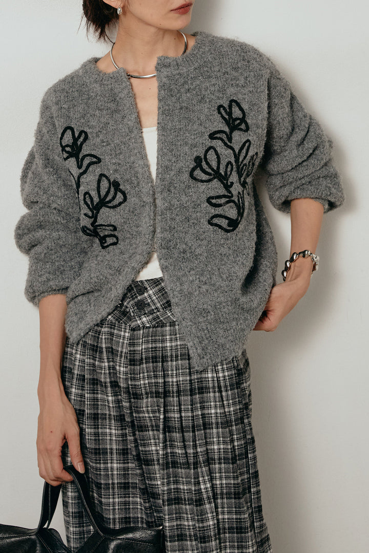 [SET]テープ刺繍ニットカーディガン+ウエスト切りっぱなしタックワイドパンツ(2set)
