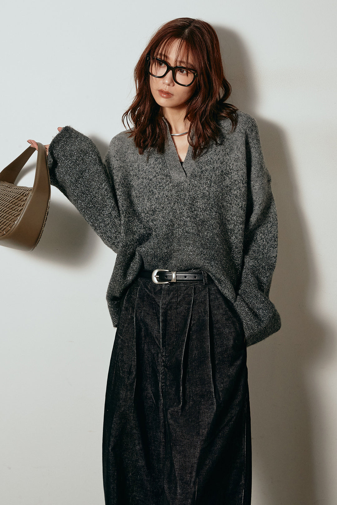 [SET]グラデーションラメニットキーネックプルオーバー+フロントタック入りコーデュロイパンツ(2set)