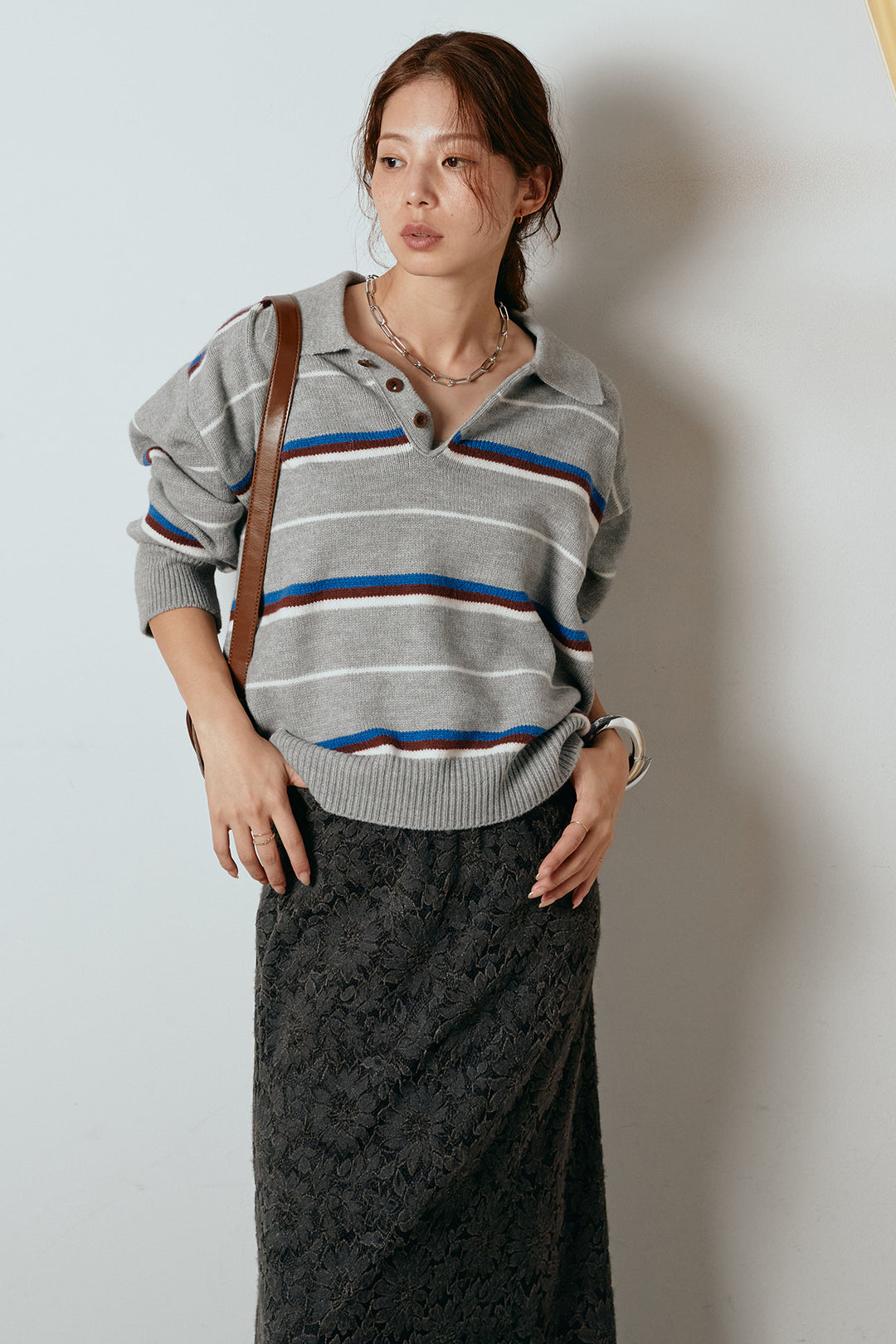 [SET]襟付きマルチボーダーニットポロトップス+花柄刺繍ベロアフレアスカート(2set)