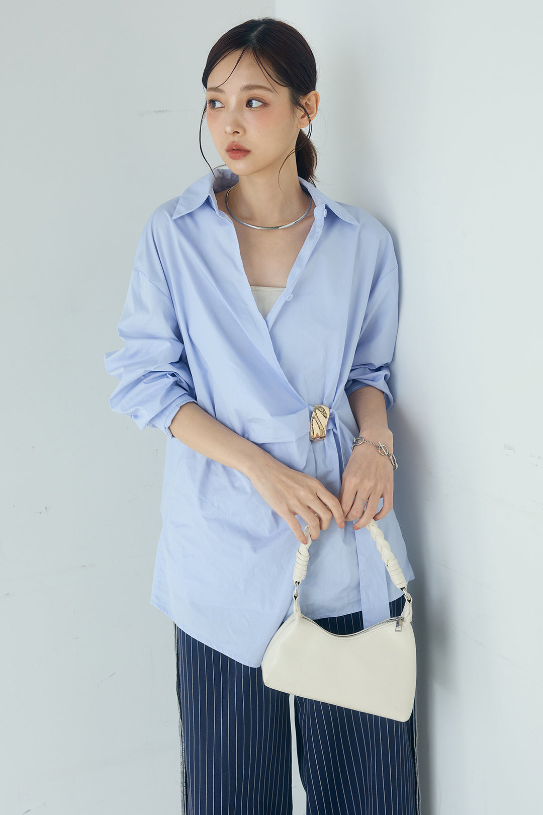 [SET]サイド留め具デザインシャツ+ストライプ柄トラックイージーパンツ(2set)