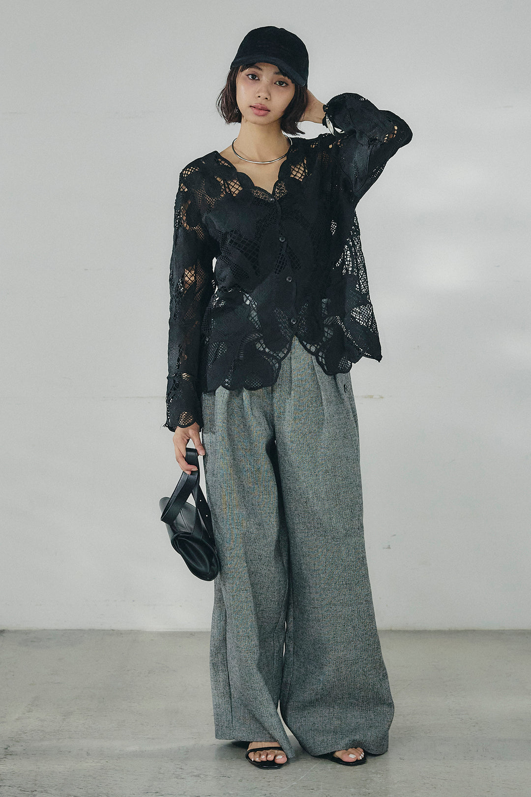 [SET]フラワー刺繍レースブラウス+サイドボタンツイードタックパンツ(2set)