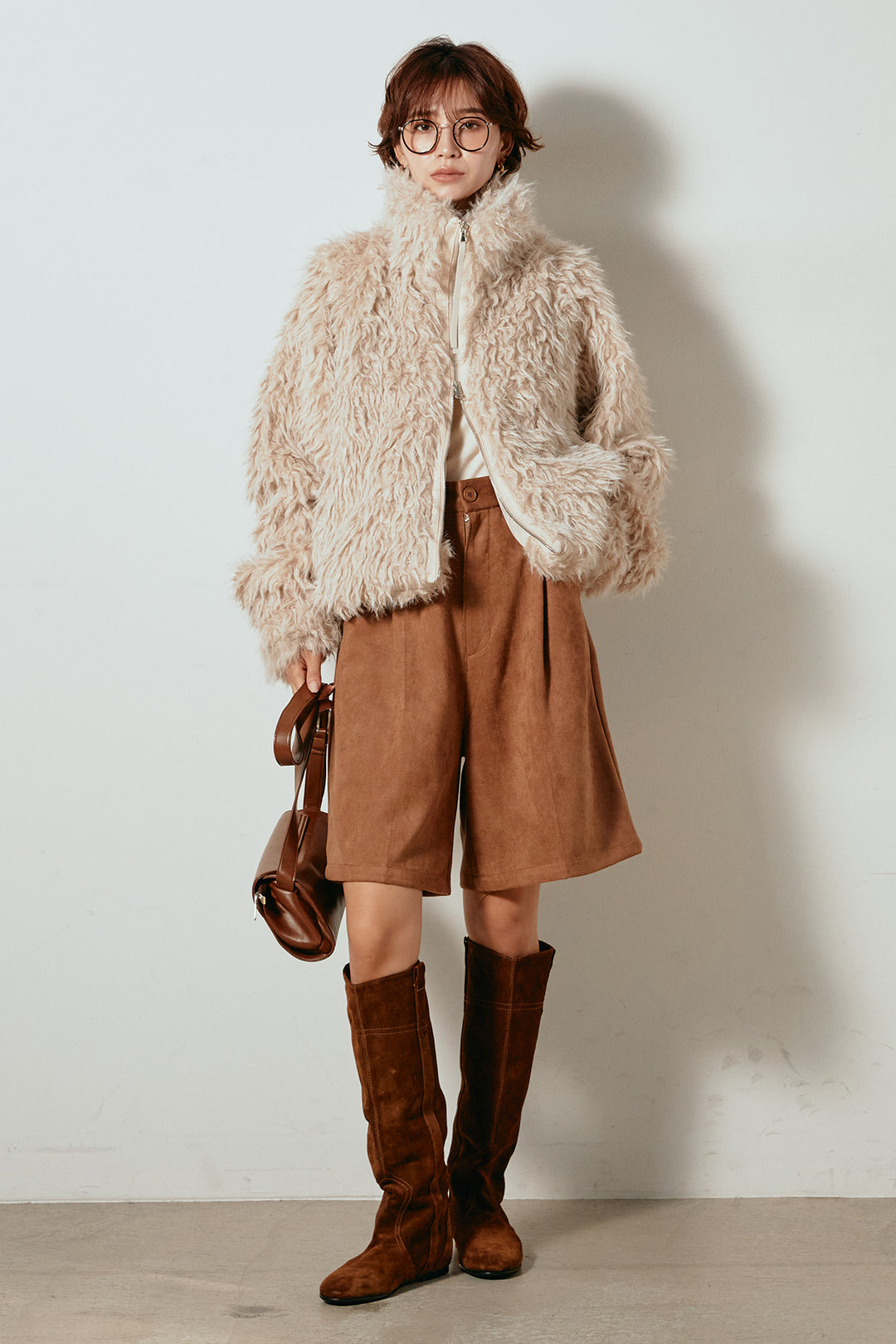 [SET]ミックスシープファースタンドブルゾン+フェイクスウェードハーフパンツ(2set)