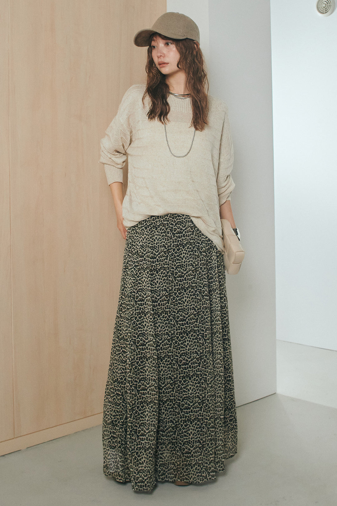[SET]麻混リラックスニットトップス+リラックスレオパードロングスカート(2set)