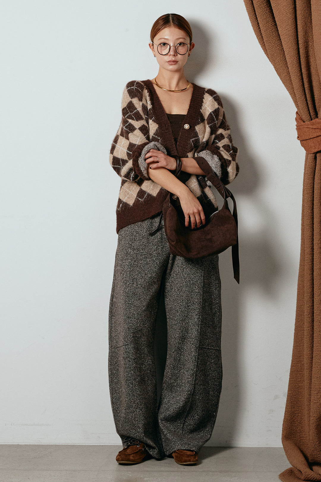 [SET]オーバーサイズ総柄Vネックニットカーディガン+杢ニットフレアパンツ(2set)