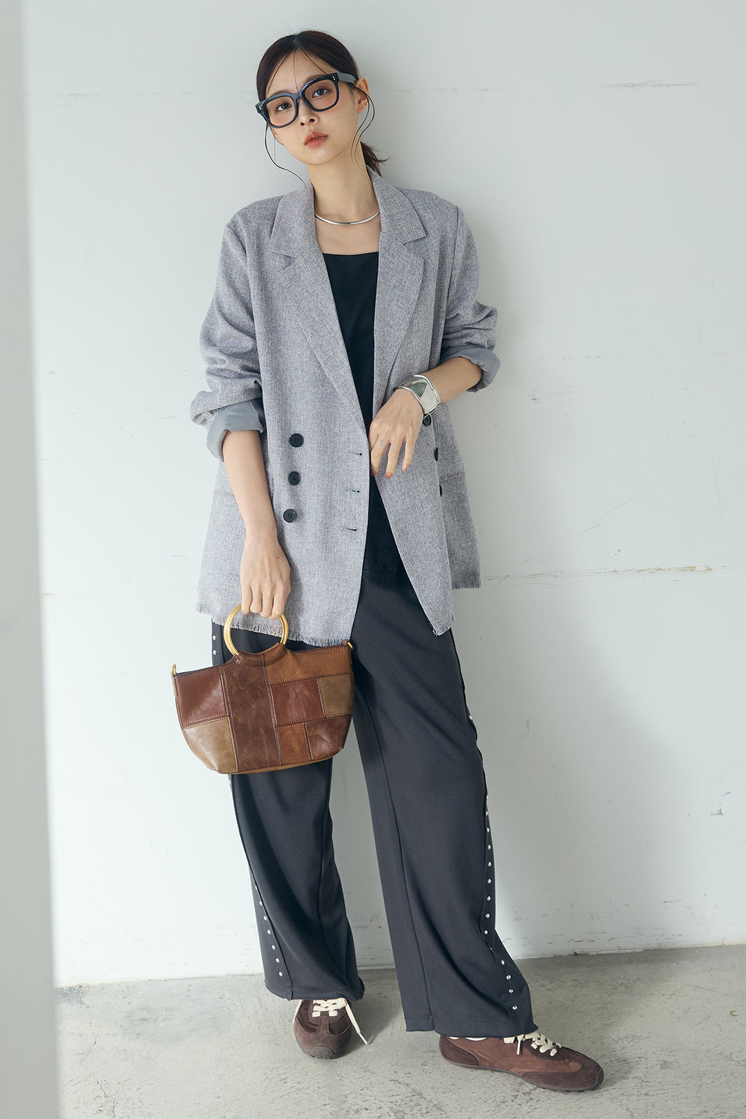 [SET]スラブネップツイードフリンジテーラードジャケット+サイドデザイン入りスウェットパンツ+裾レースキャミソール(3set)