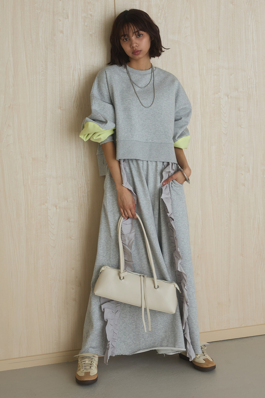 [SET]アームパッチスウェットプルオーバー+ビッグフリルスウェットロングスカート(2set)