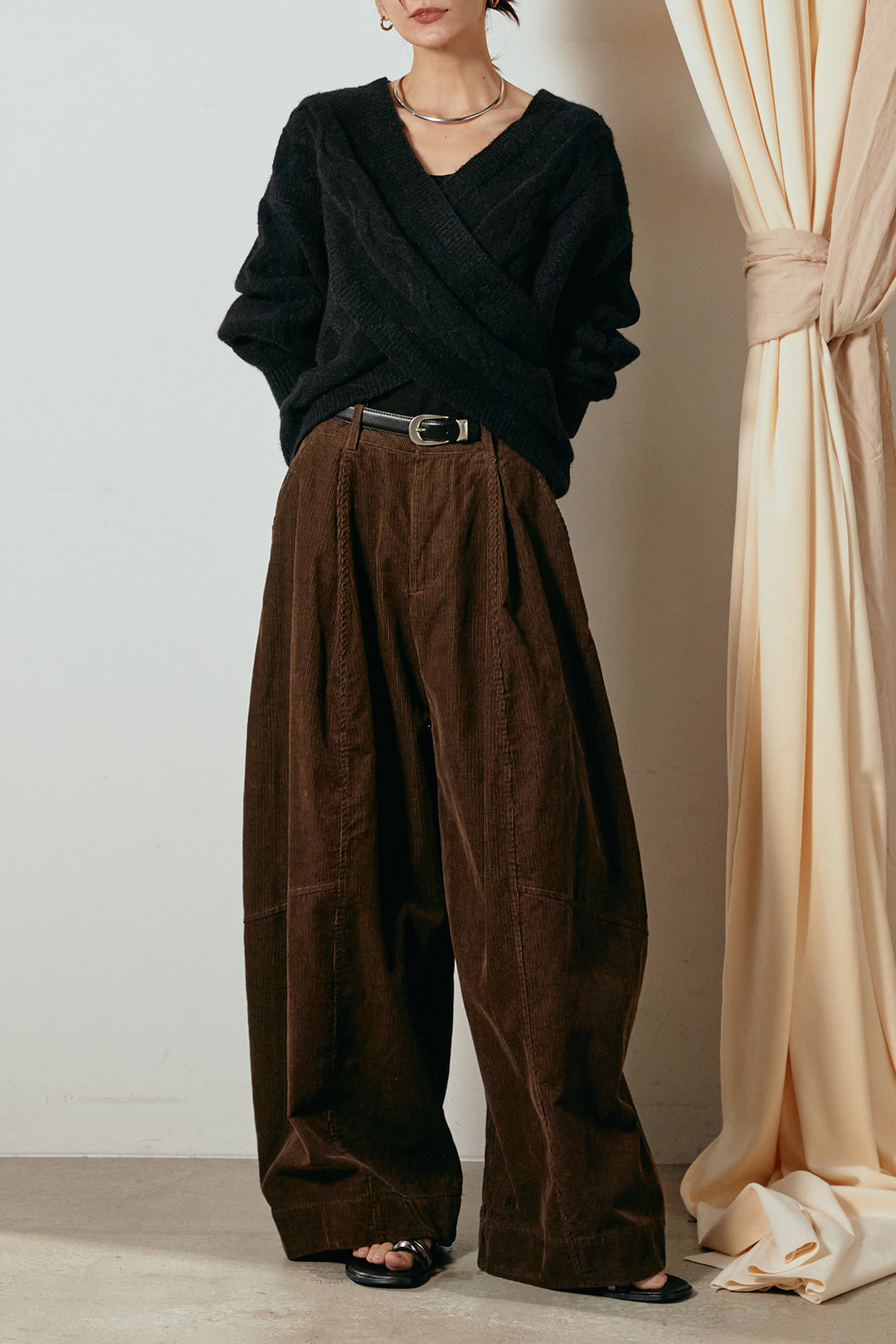 [SET]ケーブルカシュクールニットトップス+タック入りコーデュロイワイドパンツ(2set)