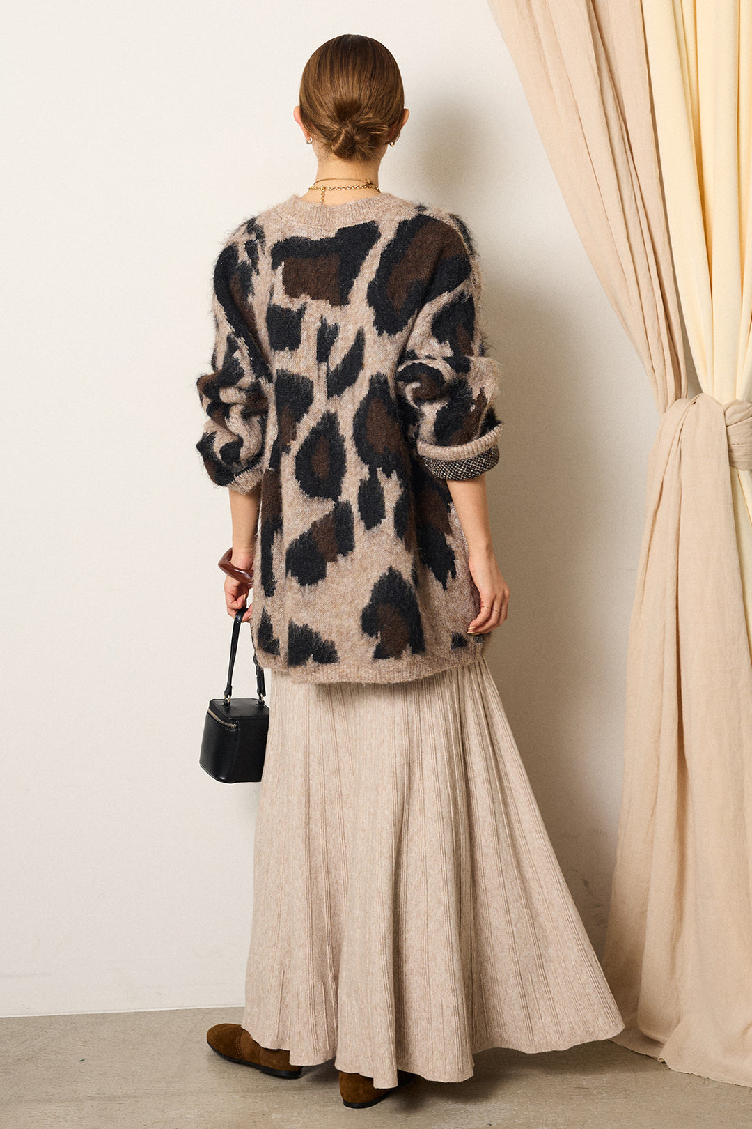 [SET]ルーズアニマルモヘアニットトップス+編み地切り替えフレアニットスカート(2set)