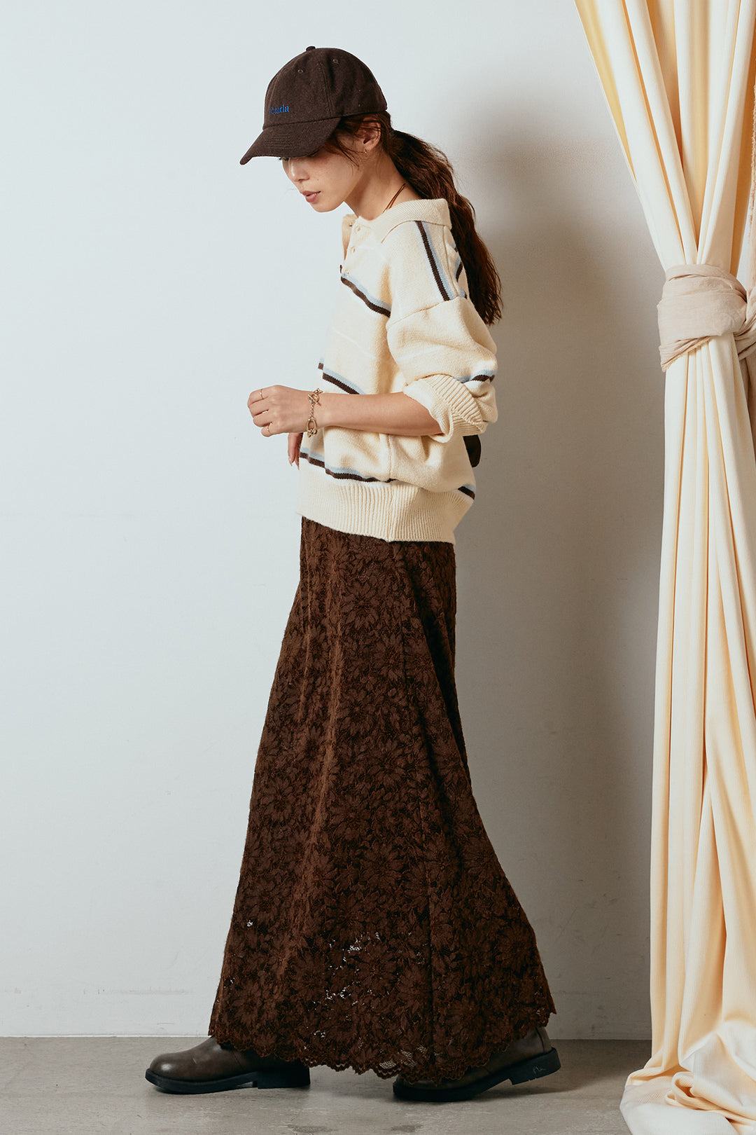 [SET]襟付きマルチボーダーニットポロトップス+花柄刺繍ベロアフレアスカート(2set)