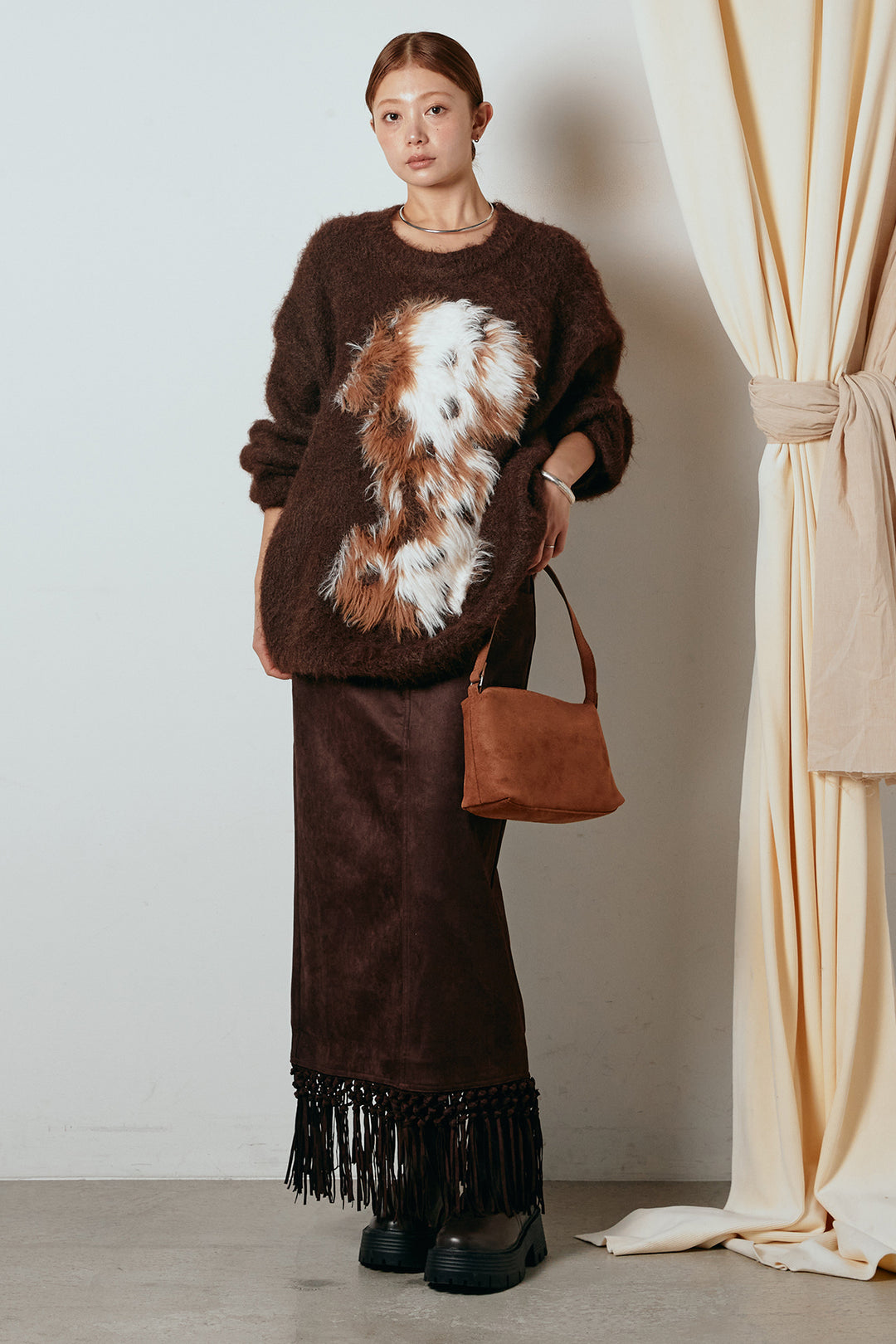 [SET]シャギーニュアンスアニマルニット+スウェードライク裾フリンジスカート(2set)