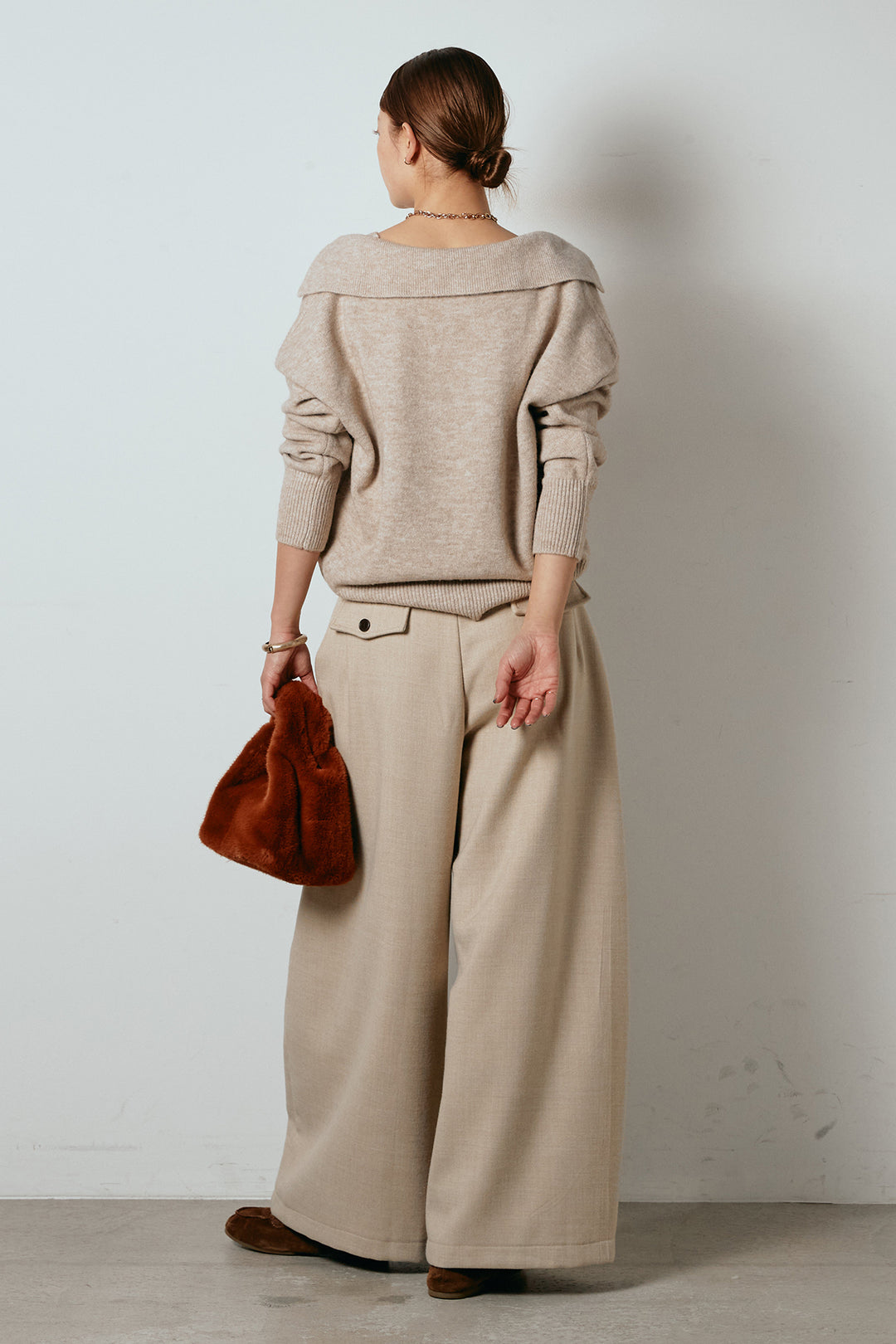 [SET]襟付きレイヤードニットトップス+ポーチベルト付きカーブパンツ(2set)