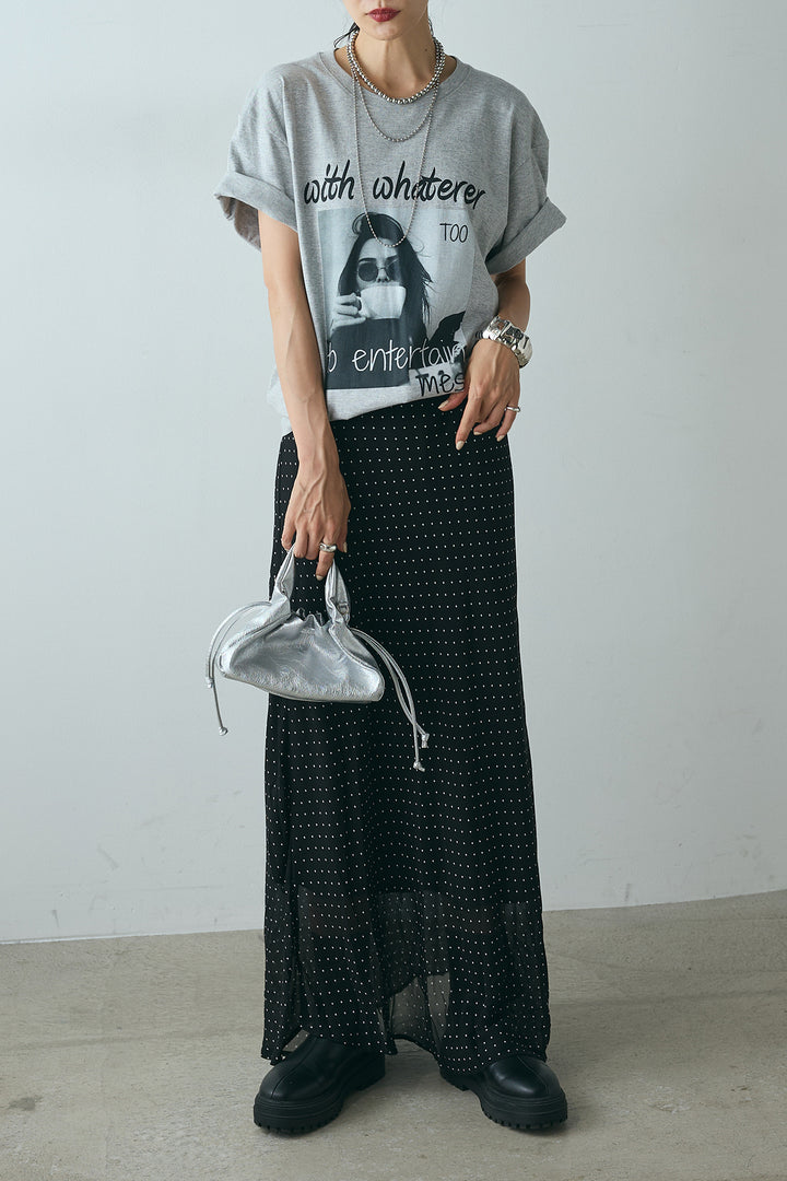 [SET]モノトーンフォトプリントTシャツ+マルチ柄シアースカート(2set)