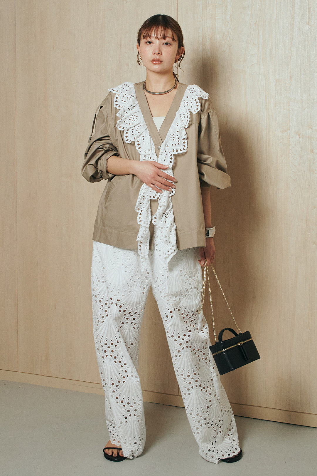 [SET]レースフリルドッキングアウター+レース刺繍リラックスパンツ(2set)