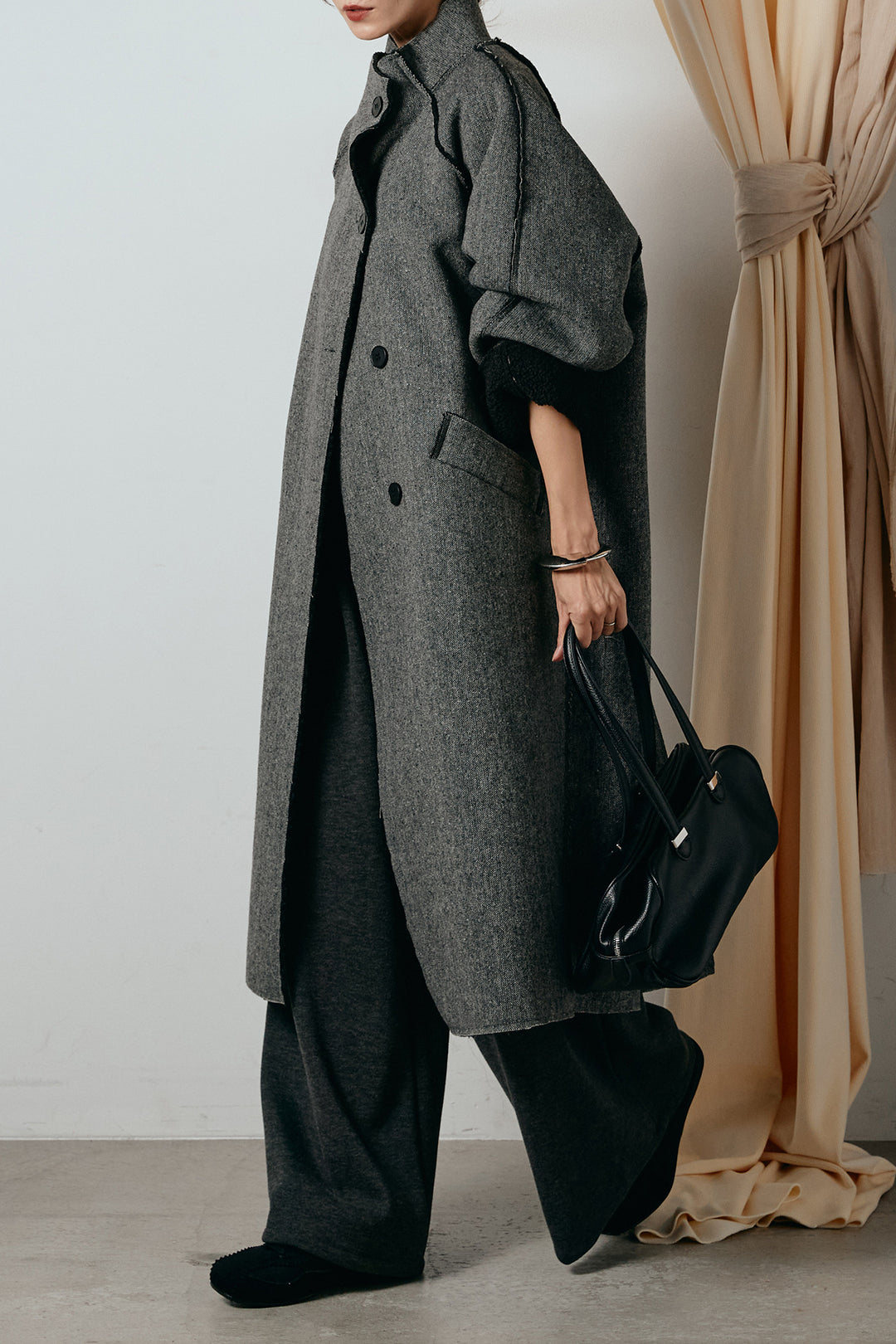 [SET]裏地ボアハイネックロングアウター+フェイクレザー太ベルト付きタックワイドパンツ(2set)