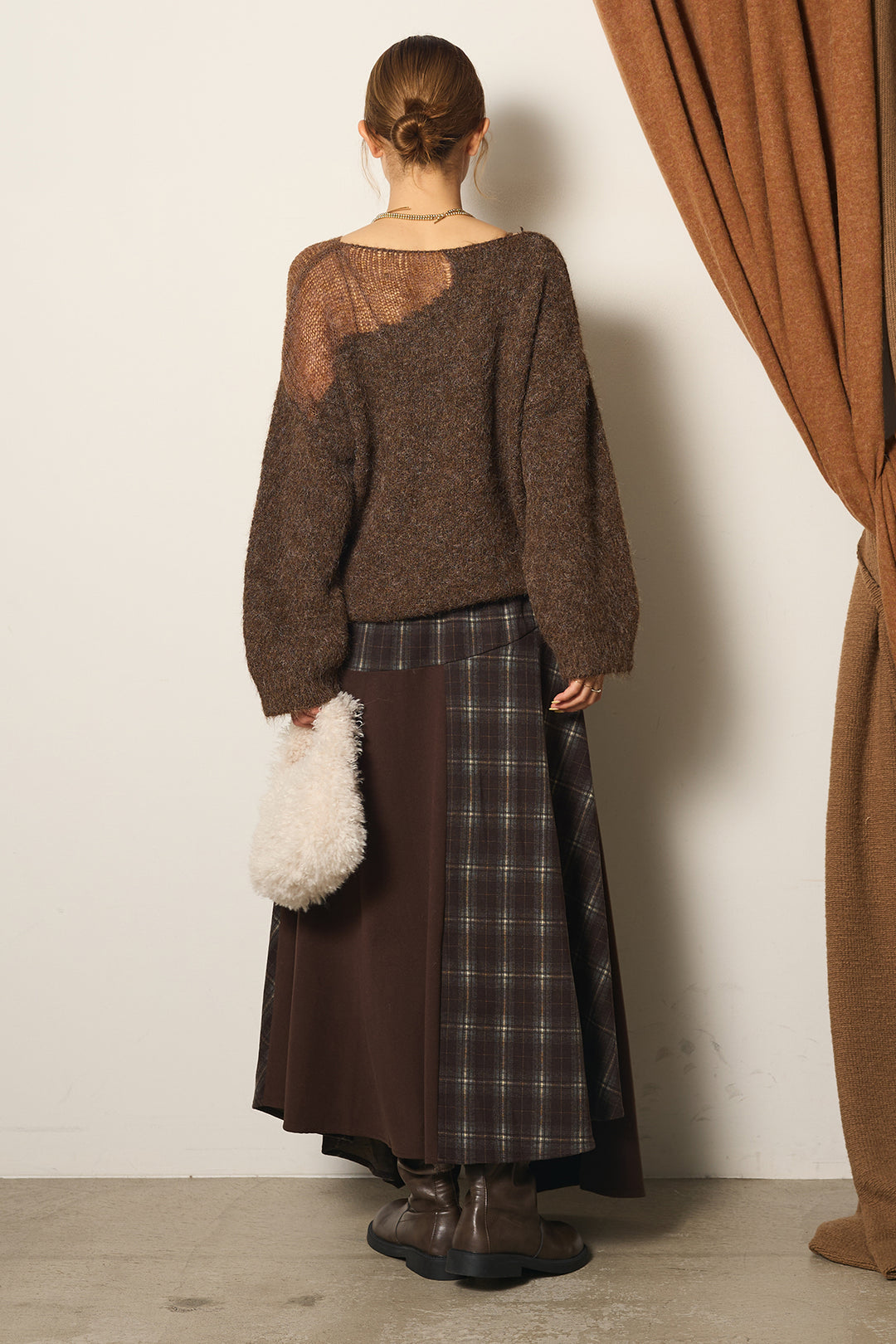 [SET]切り替え編みデザインニットトップス+フェイクレザーベルト付き切り替えタータンチェックスカート(2set)