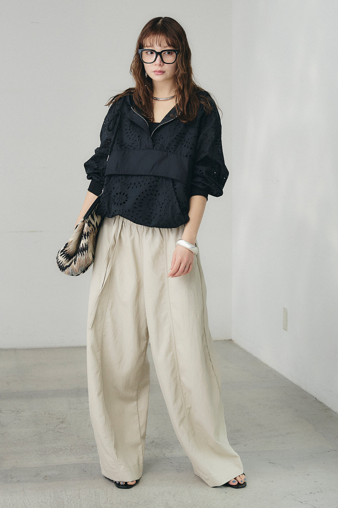 [SET]レースハーフジップアップフーディー+フェイクレザーカーブワイドパンツ(2set)