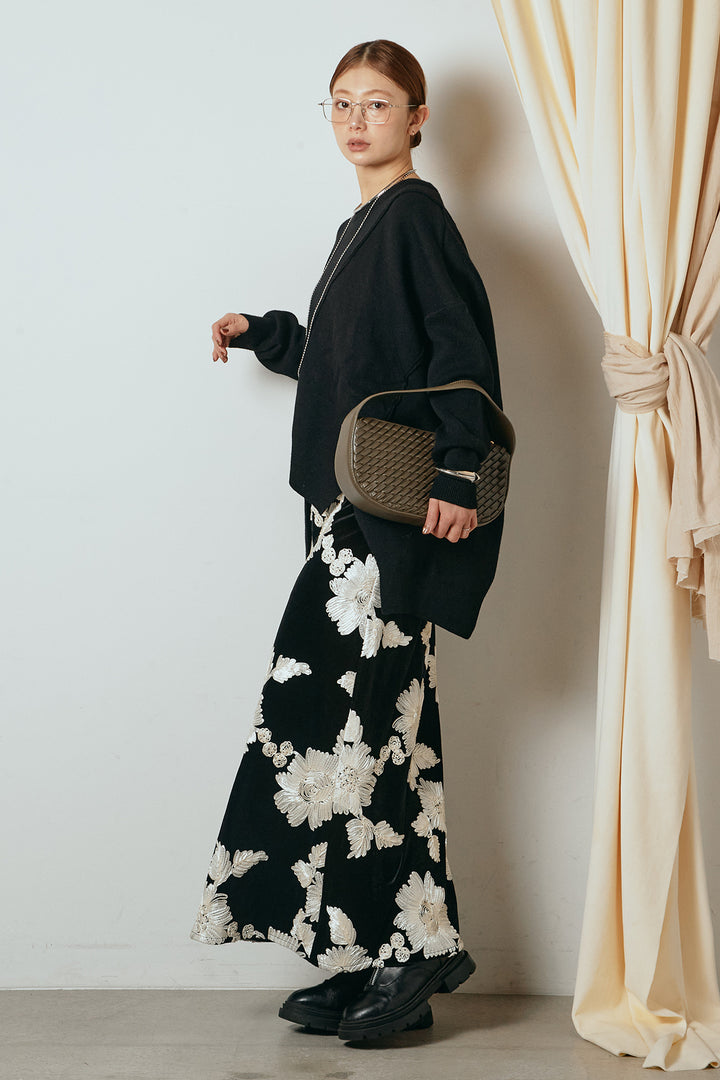 [SET]アシンメトリーデザインニットトップス+フラワー刺繍ワイドスカート(2set)