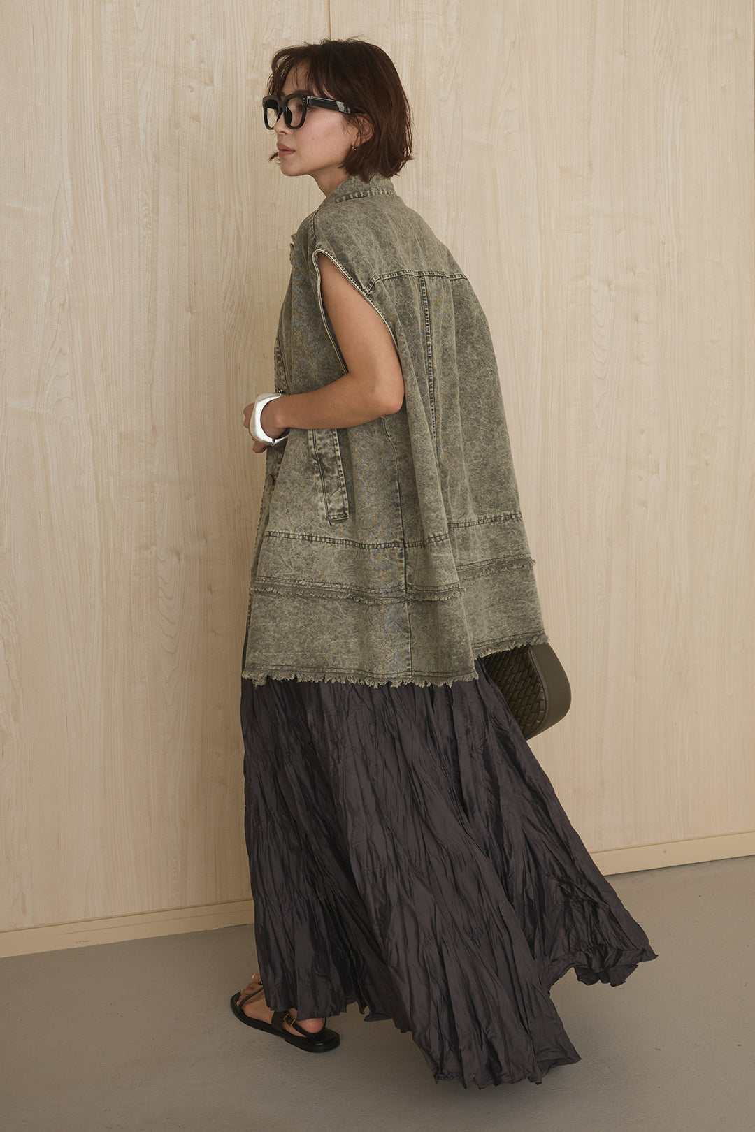 [SET]ケミカルデニムヘムカットオフジレ+イレギュラープリーツイージースカート(2set)