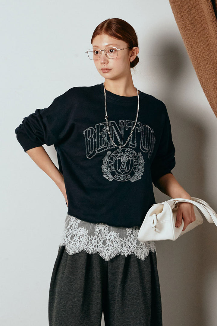 [SET]フロントロゴスウェットプルオーバー+カップ付きレースドッキングキャミソール(2set)