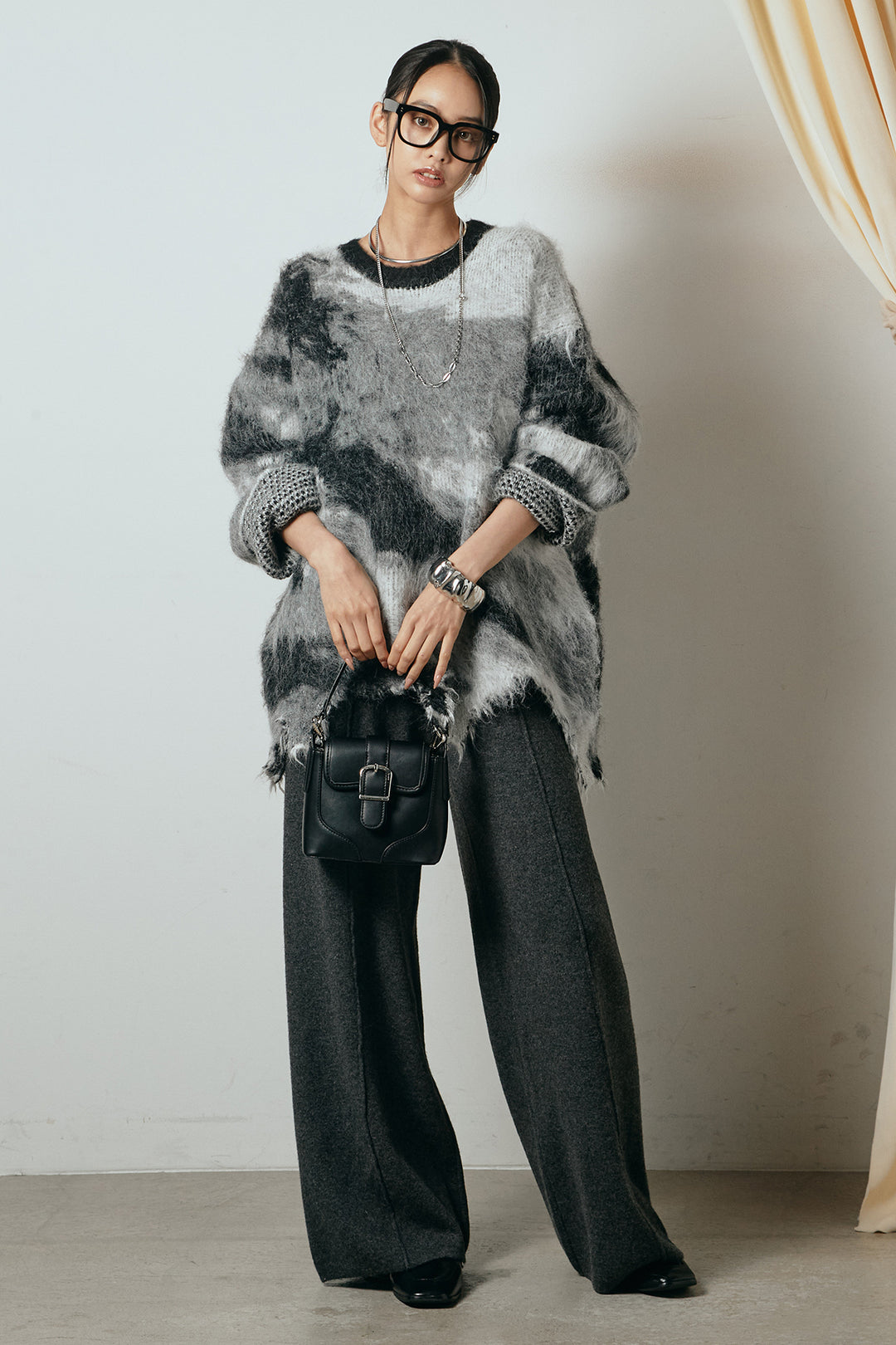 [SET]起毛裾デザインニュアンス柄ニットトップス+センターラインニットパンツ(2set)