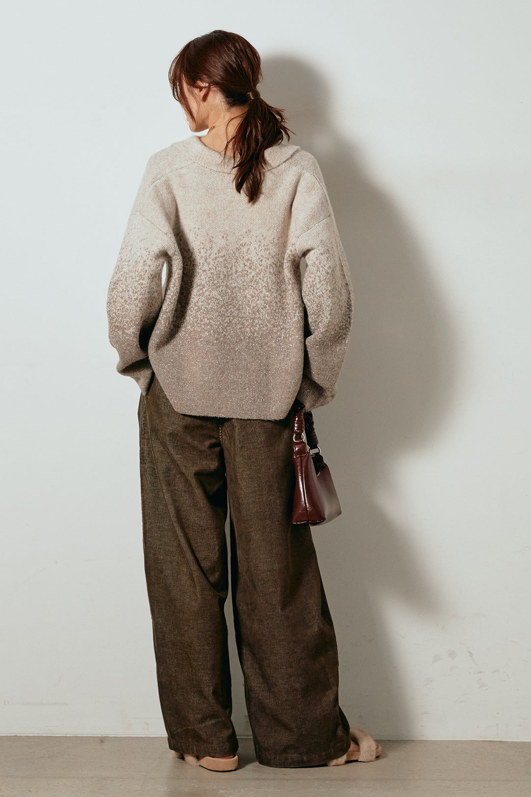 [SET]グラデーションラメニットキーネックプルオーバー+フロントタック入りコーデュロイパンツ(2set)