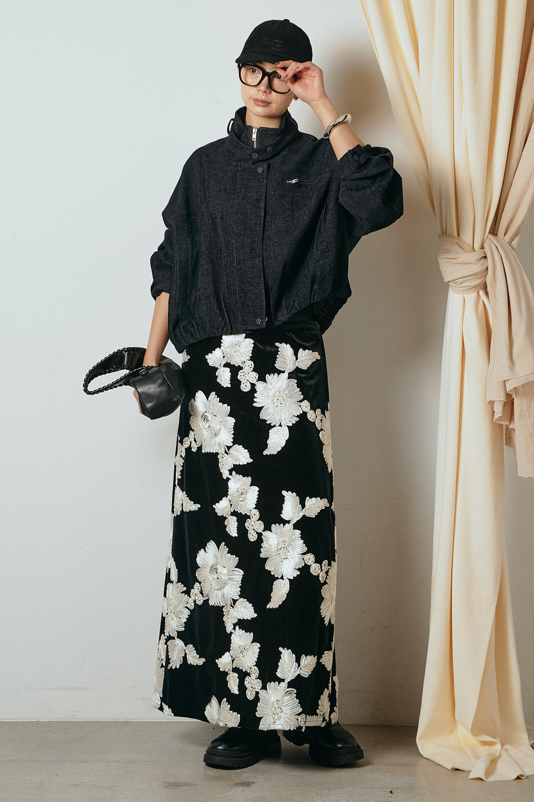 [SET]デニム調ハイネックブルゾン+フラワー刺繍ワイドスカート(2set)