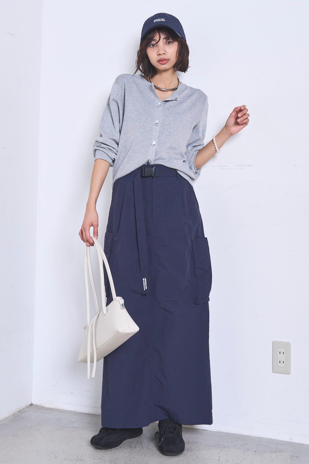 [SET]リサイクルポリニュアンス釦カーデ+撥水加工ナイロンスカート(2set)