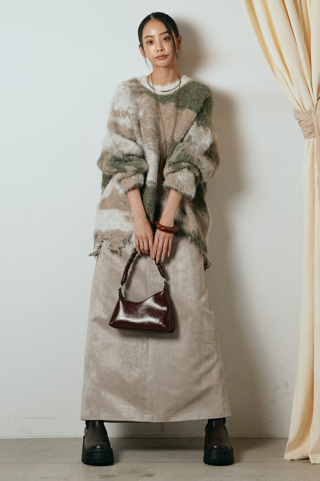 [SET]起毛裾デザインニュアンス柄ニットトップス+エコスウェードワイドスカート(2set)