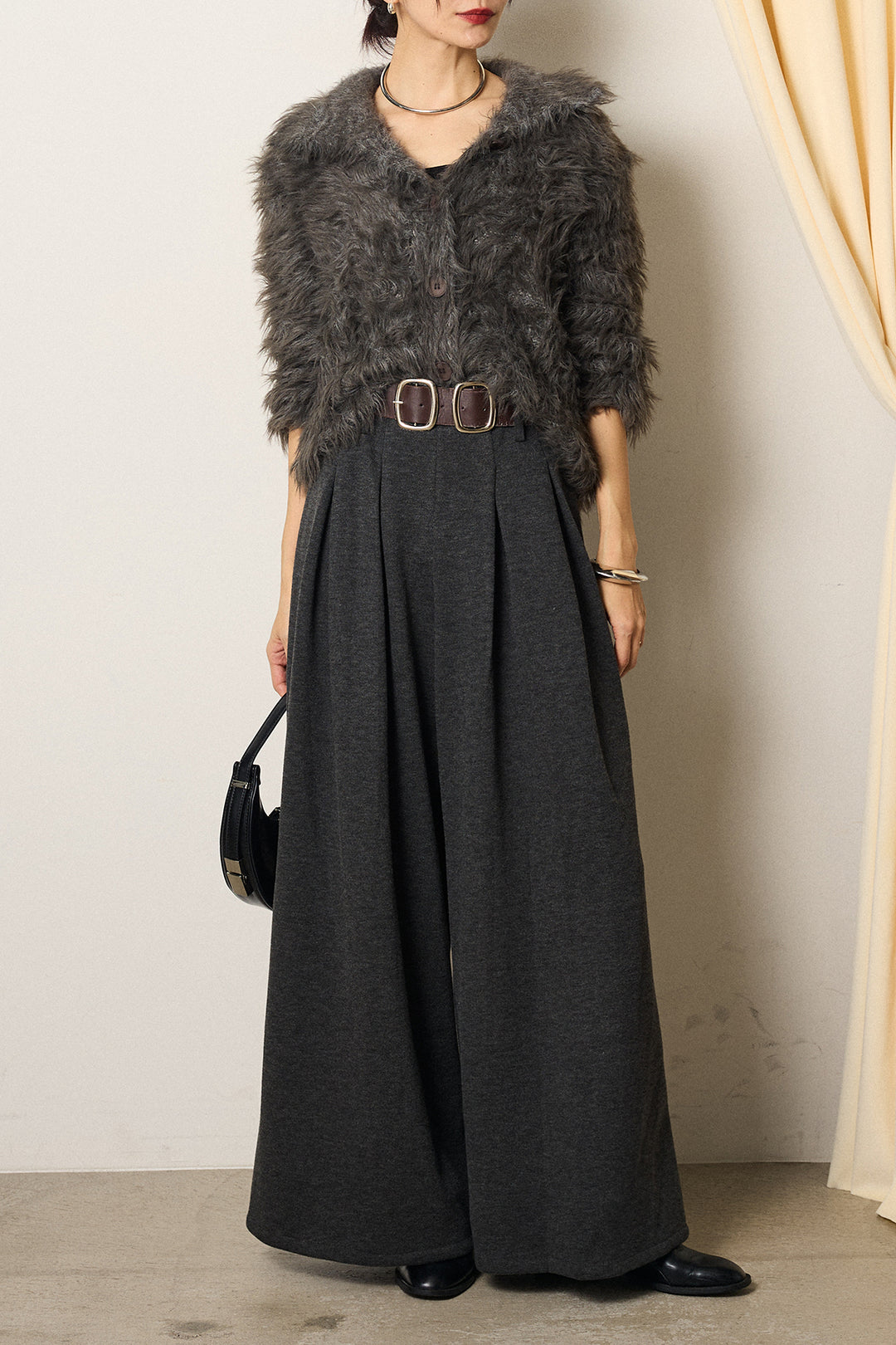 [SET]襟付きシャギーニットカーディガン+フェイクレザー太ベルト付きタックワイドパンツ(2set)