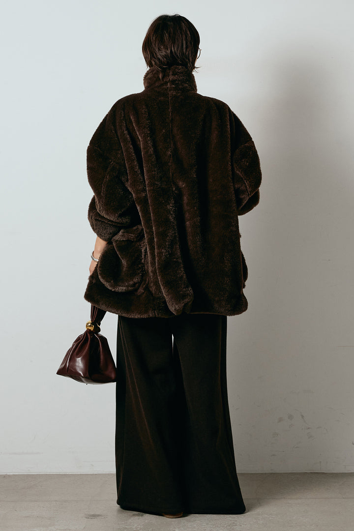 [SET]スタンドネックファーコート+フェイクレザー太ベルト付きタックワイドパンツ(2set)