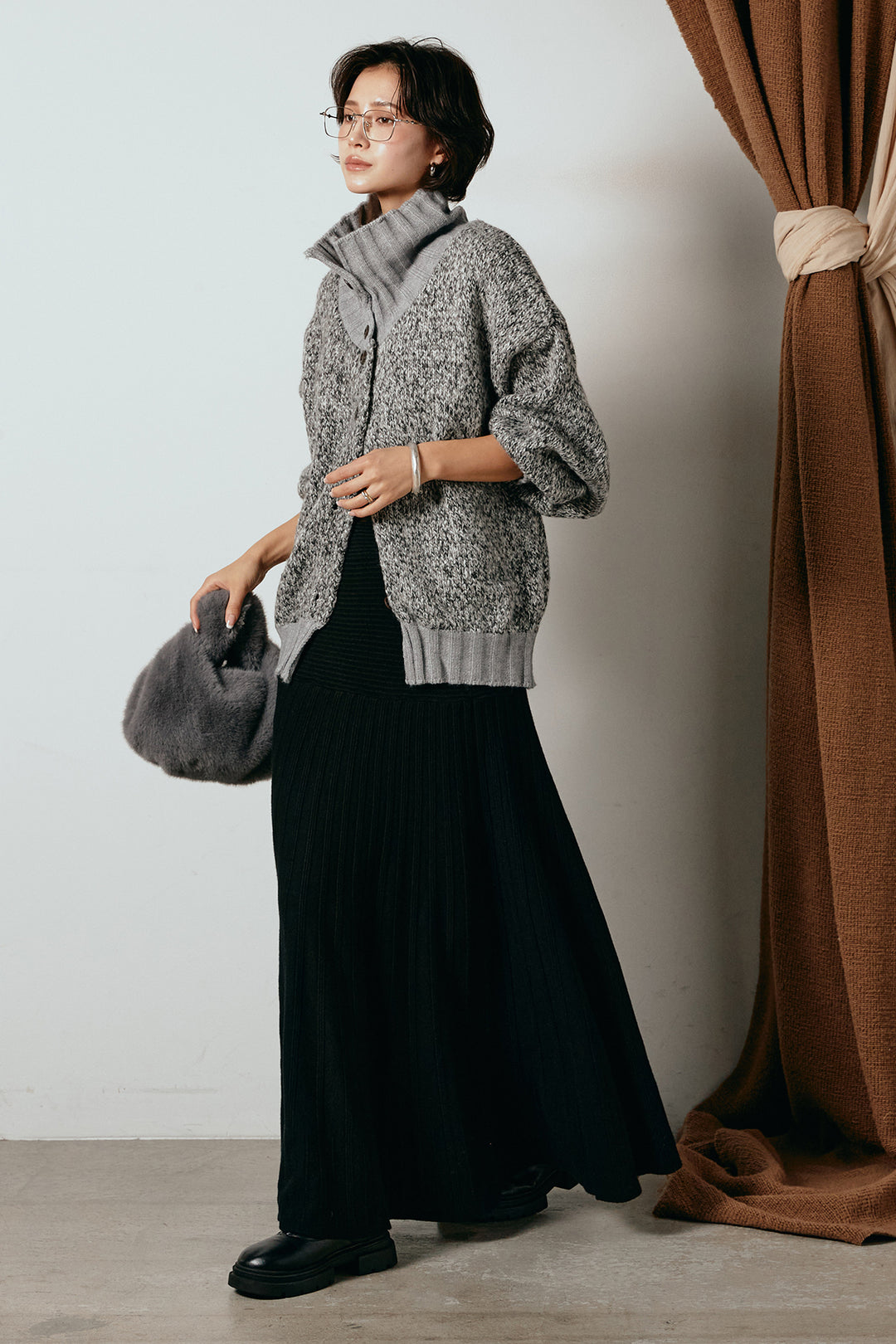 [SET]ハイネックミックスニットカーディガン+編み地切り替えフレアニットスカート(2set)