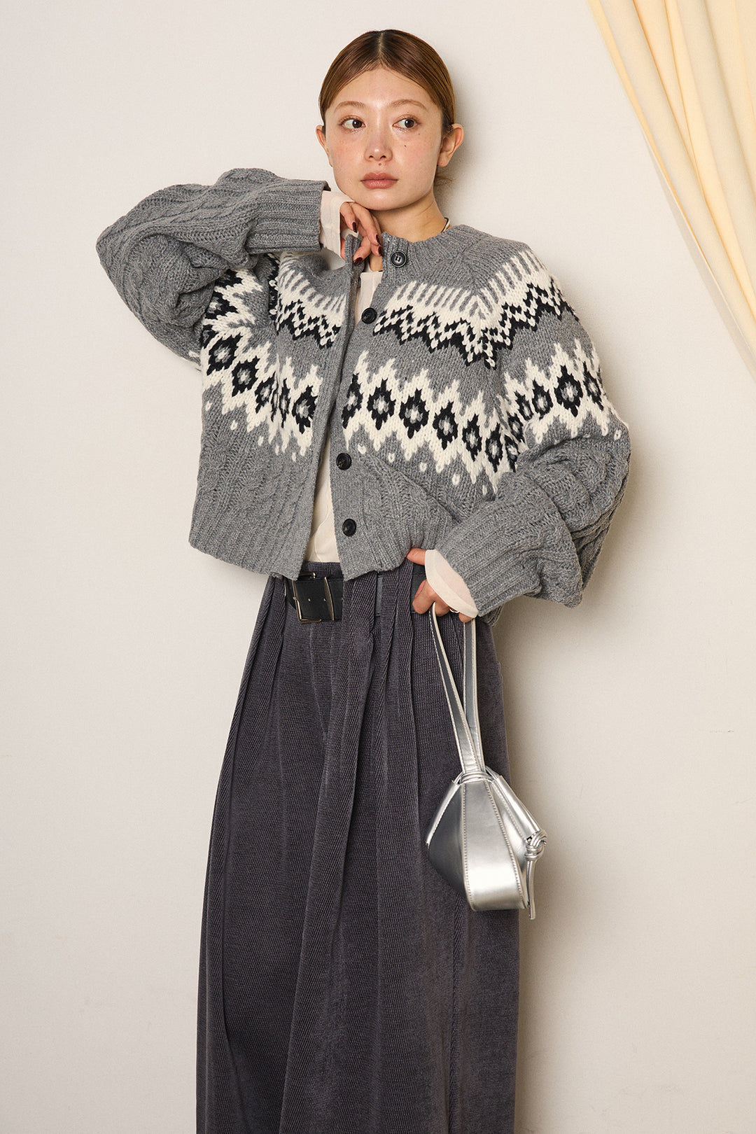 [SET]2WAY求心柄ジャガードショートカーディガン+ベルトループコーデュロイワイドパンツ+2WAY袖コード刺繍クルーネックプルオーバー(3set)