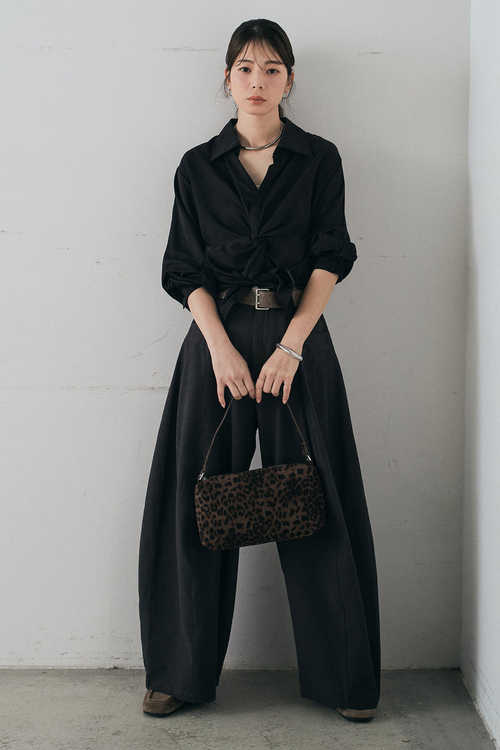 [SET]裾巻きツイストデザインシャツ+ベルト付きサイドタックワイドパンツ(2set)