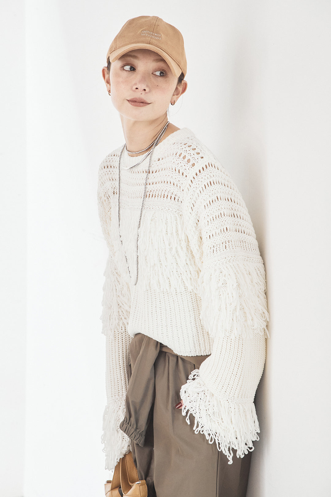 [SET]メッシュフリンジ切り替えプルオーバー+合繊ツイルスタンドウエスト巻きジョガーパンツ(2set)